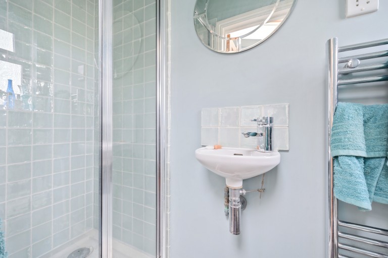 Images for Ridgway Road, Farnham, Surrey