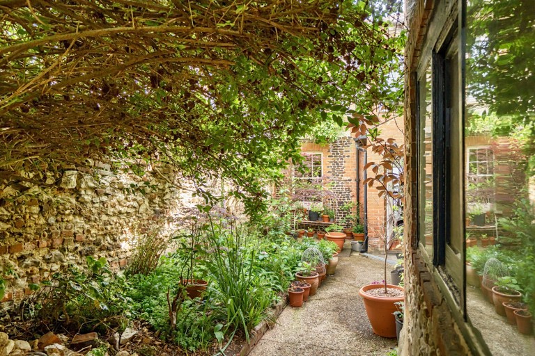 Images for East Street, Farnham, Surrey