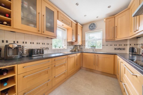 Click the photo for more details of Hale Place, Farnham, GU9