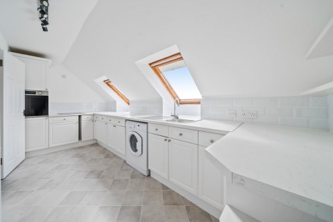 Click the photo for more details of Shortheath Road, Farnham, GU9