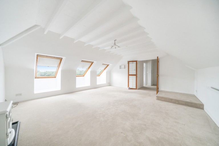 Images for Shortheath Road, Farnham, GU9