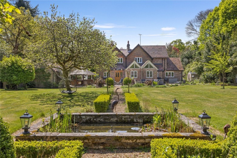 Click the photo for more details of The Mount, Headley, Hampshire