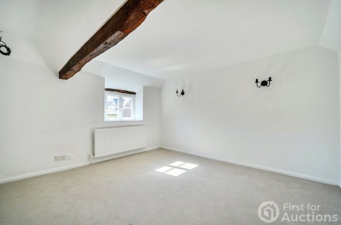 Click the photo for more details of Mead Lane, Farnham, Surrey