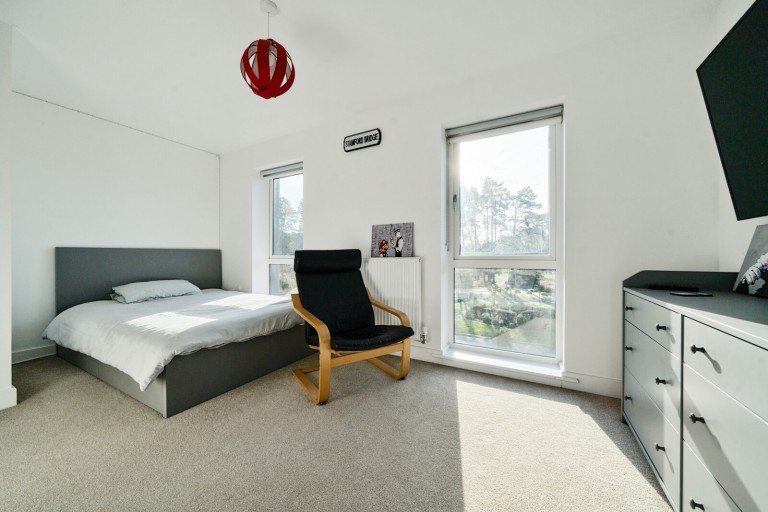 Images for Douglas Drive, Bordon, GU35