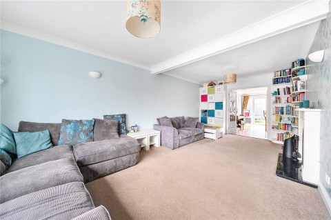 Click the photo for more details of Baldreys, Farnham, GU9