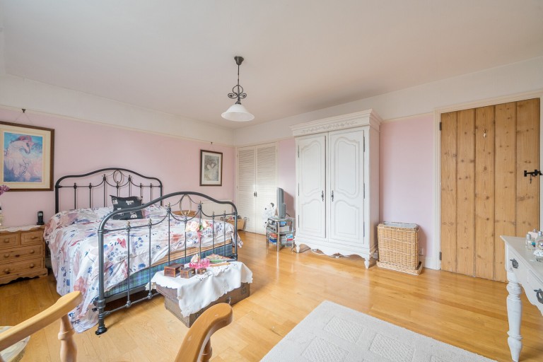 Images for Rowledge, Farnham, Surrey