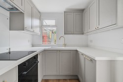 Images for Wrecclesham Road, Farnham, GU9