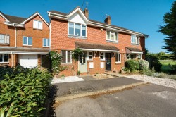 Images for Ferns Mead, Farnham, GU9
