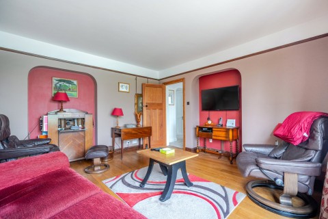 Click the photo for more details of Runfold, Farnham, Surrey