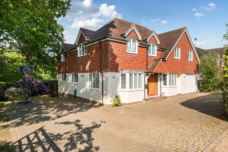 Images for Churt, Farnham, Surrey