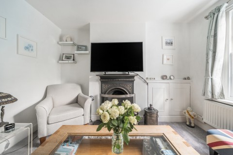 Click the photo for more details of Boundstone Road, Rowledge, Farnham, GU10