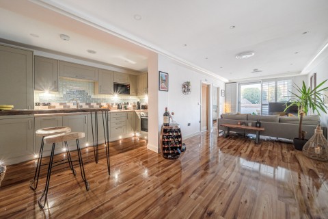 Click the photo for more details of The Borough, Farnham, GU9