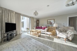 Images for South Street, Farnham, Surrey