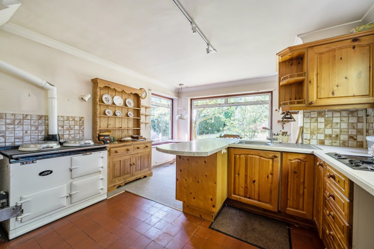 Images for Avenue Road, Farnborough, Hampshire