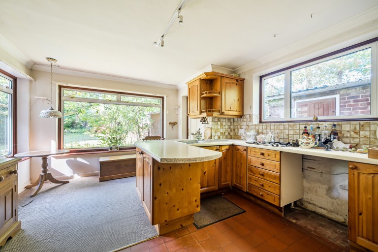 Images for Avenue Road, Farnborough, Hampshire