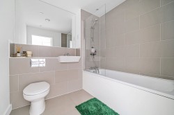 Images for Threadneedle Road, Farnham, Surrey