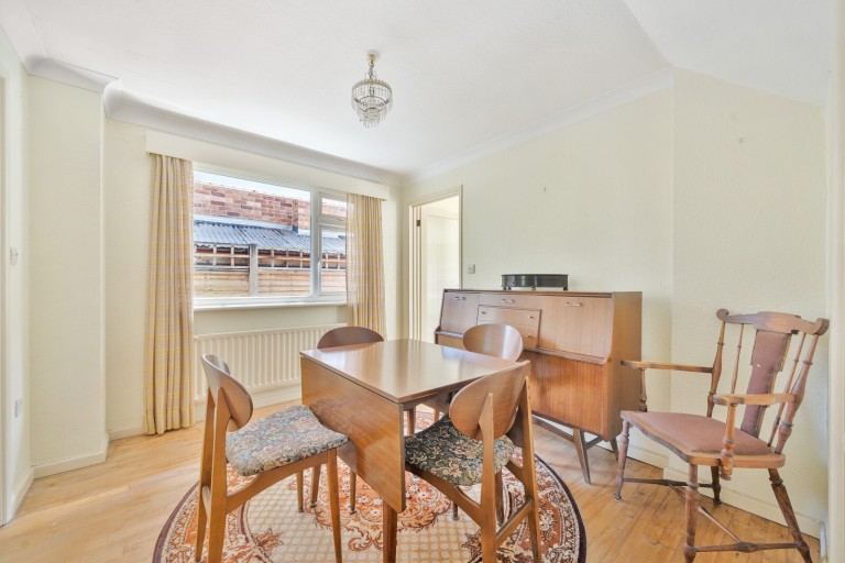 Images for Beam Hollow, Farnham, Surrey