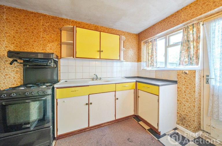 Images for White Cottage Close, Farnham, Surrey