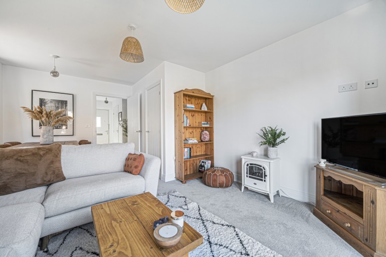 Images for Cardinal Way, Farnham, Surrey