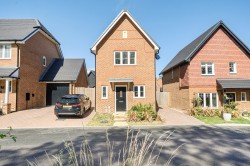 Images for Cardinal Way, Farnham, Surrey