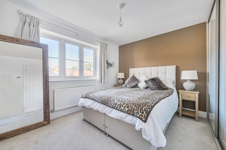 Images for Cardinal Way, Farnham, Surrey