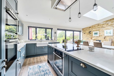 Click the photo for more details of Ridgway Road, Farnham, Surrey