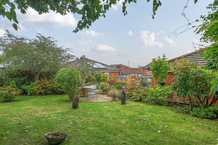 Images for Stanley Close, Farnham, Surrey