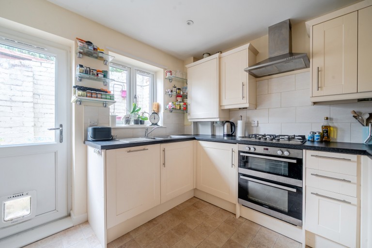 Images for Stanley Close, Farnham, Surrey