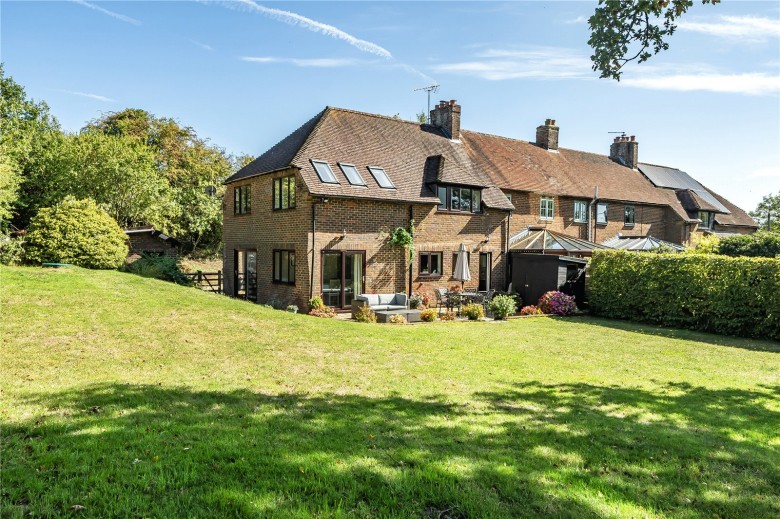 Click the photo for more details of Middle Old Park, Farnham, Surrey