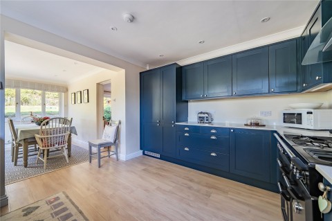 Click the photo for more details of Middle Old Park, Farnham, Surrey