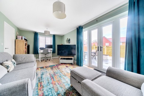 Click the photo for more details of Keepsake Close, Farnham, Surrey