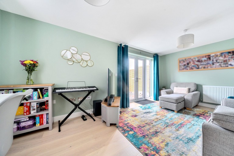 Images for Keepsake Close, Farnham, Surrey