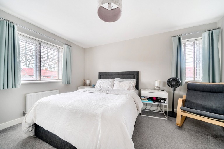 Images for Keepsake Close, Farnham, Surrey