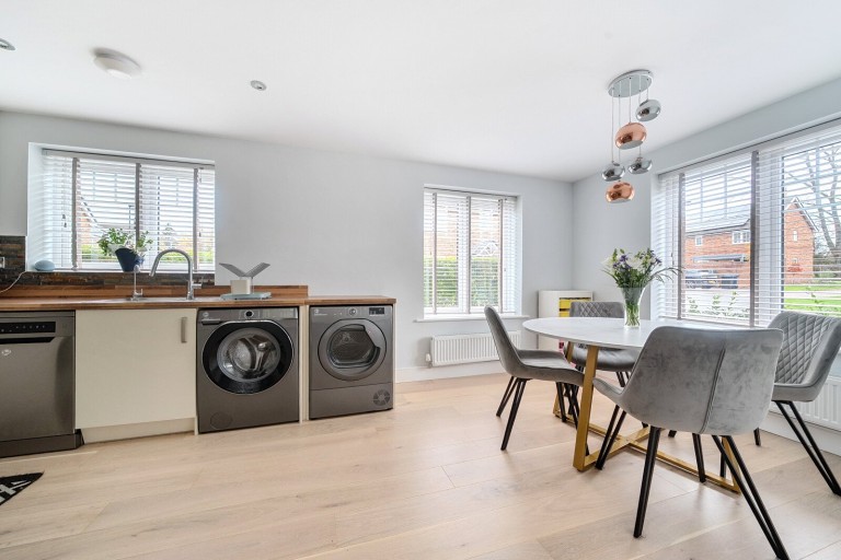 Images for Keepsake Close, Farnham, Surrey