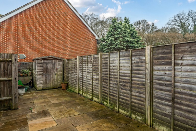 Images for Kingfisher Road, Farnham, Surrey