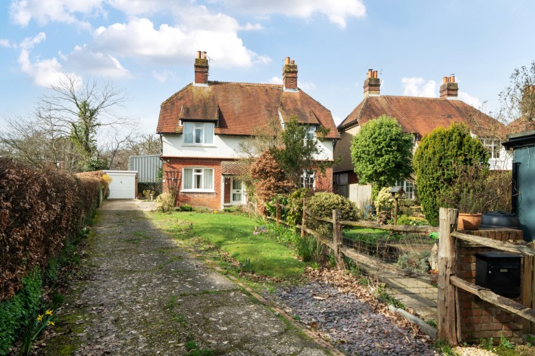 Click the photo for more details of Grayshott, Hindhead, Hampshire