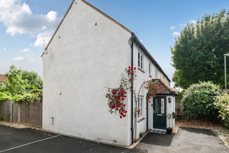 Images for Arthur Road, Farnham, Surrey