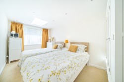 Images for Folly Hill, Farnham, Surrey