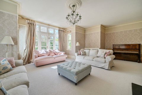 Click the photo for more details of Rowledge, Farnham, Surrey