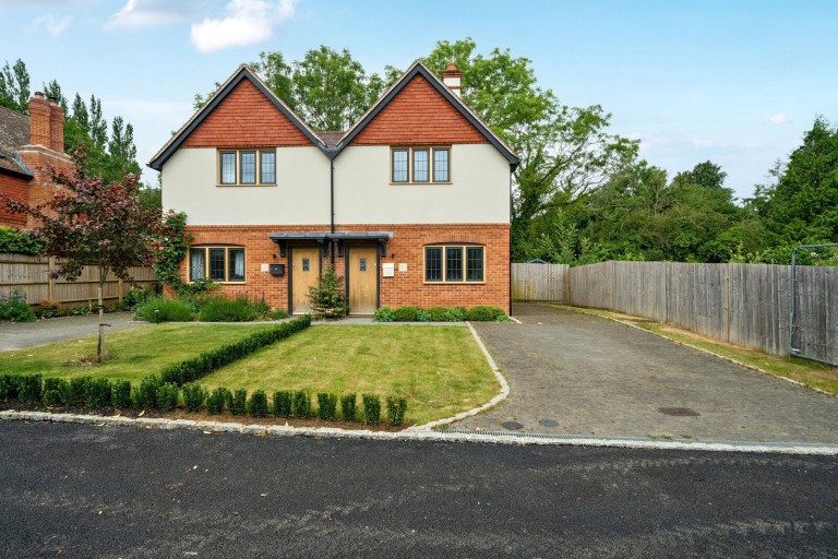 Images for Lloyd George Gardens, Churt, Farnham