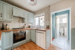 Images for Farnborough Road, Farnham, Surrey