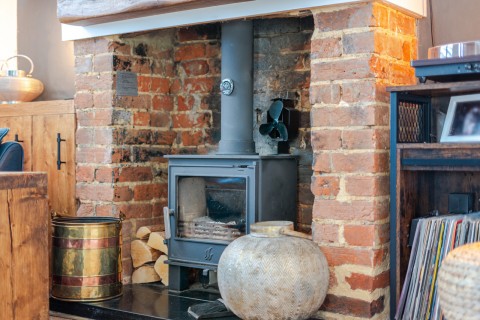 Click the photo for more details of Farnborough Road, Farnham, Surrey