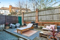 Images for Farnborough Road, Farnham, Surrey