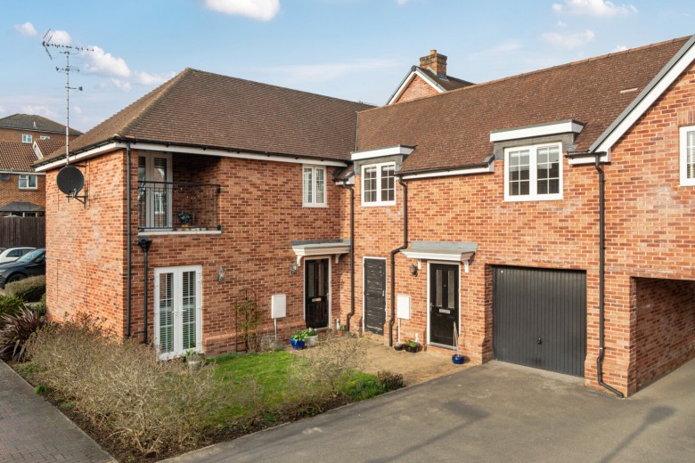Click the photo for more details of Montague Mews, Farnham, Surrey