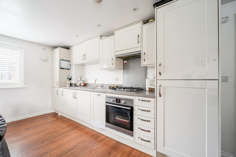 Images for Montague Mews, Farnham, Surrey