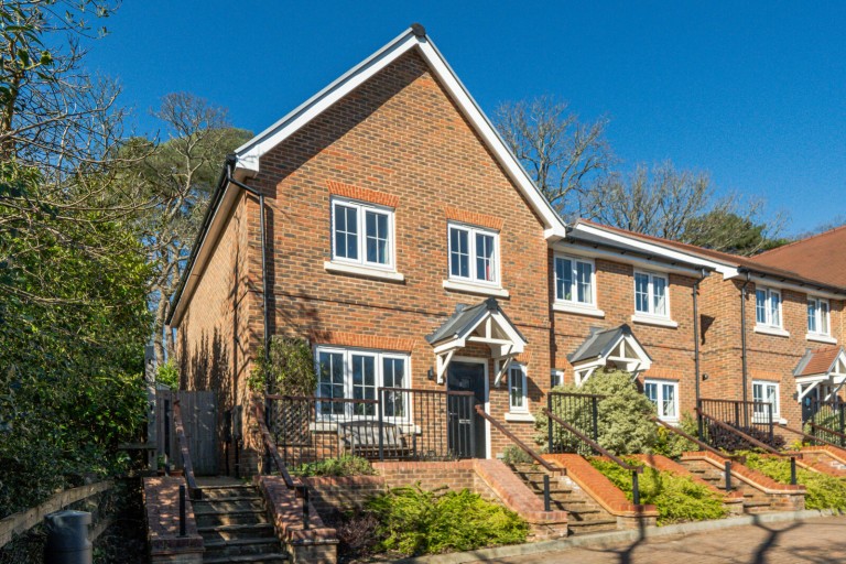 Images for Wrecclesham, Farnham, Surrey