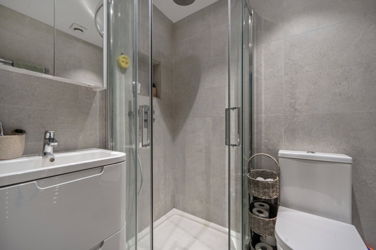 Images for Crondall, Farnham, Hampshire