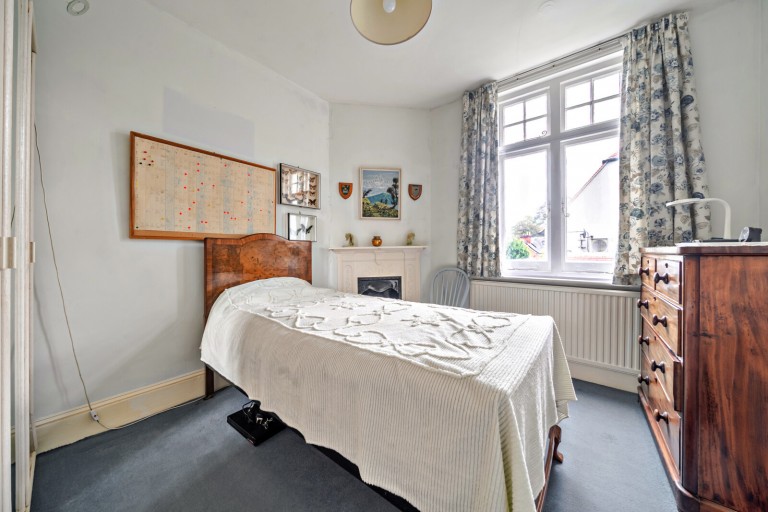 Images for Searle Road, Farnham, Surrey