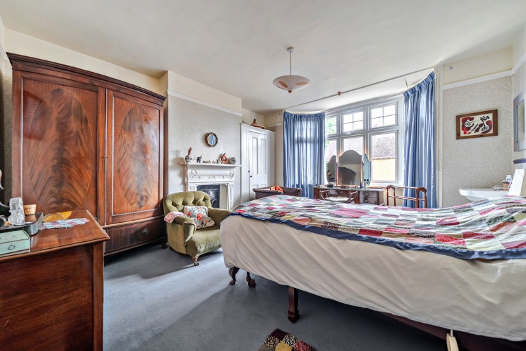 Images for Searle Road, Farnham, Surrey