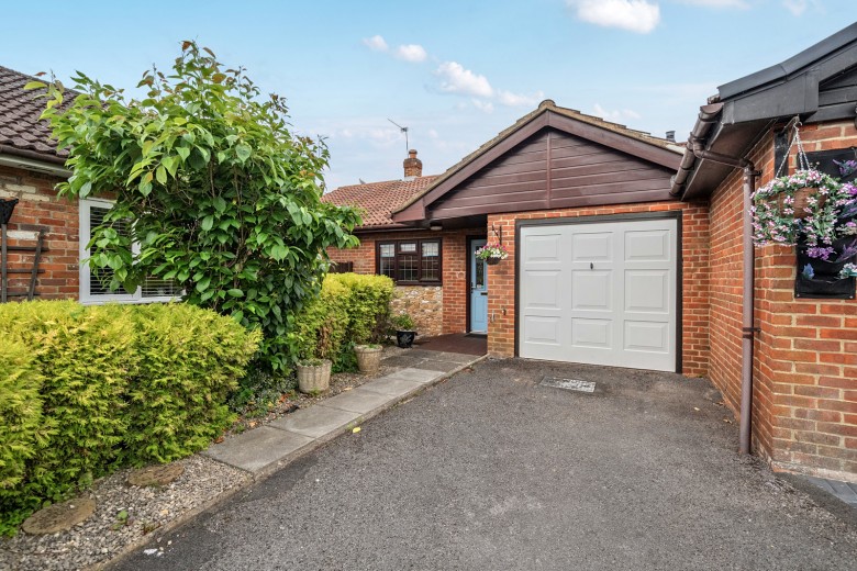 Click the photo for more details of Grantley Court, Farnham, Surrey